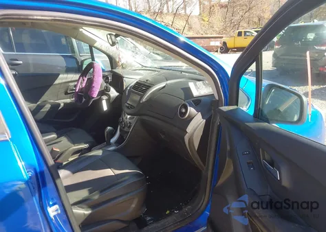 2016 Chevrolet Trax Lt z USA, uszkodzony, nr VIN KL7CJPSB8GB758178